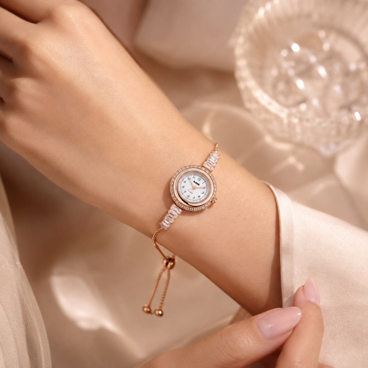 Anti-Tarnish Rose Gold Crystalized Women's Bracelet Watch