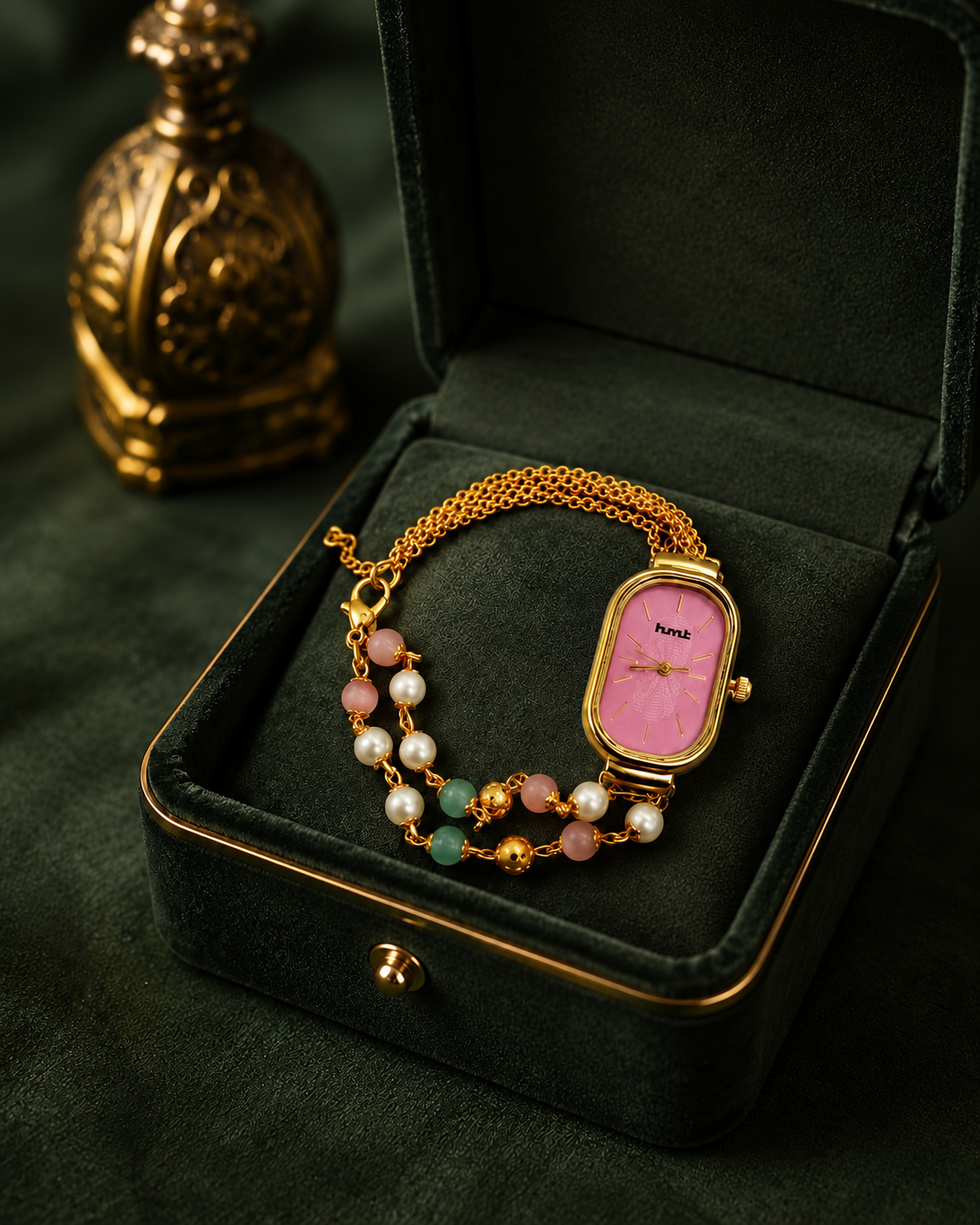 Elegant Pink Pearl Bracelet Watch For Women